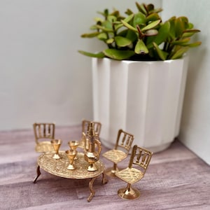 Vintage Miniature Brass Dinning Set, Mini Dinning Room Set Tiny Table Mini Dinning Room Chairs Fairy Garden Furniture Brass Miniature Decor