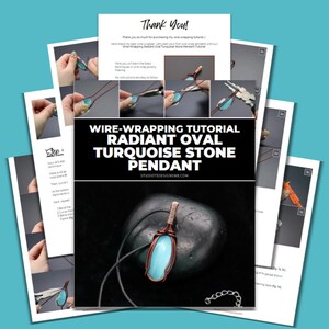 Può includere: Un tutorial di avvolgimento del filo per realizzare un ciondolo in pietra turchese ovale radiante. Il tutorial include istruzioni passo passo e foto. Il ciondolo è realizzato con filo di rame e una pietra turchese.