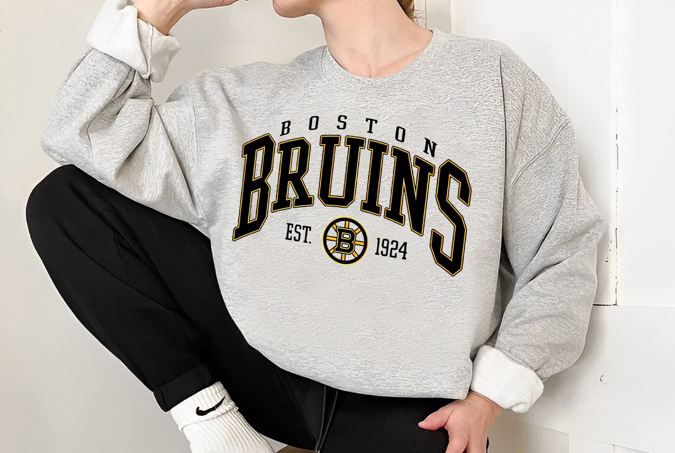 Vintage Boston Bruins looney tunes T-shirt, hoodie, sweater, long sleeve  and tank top