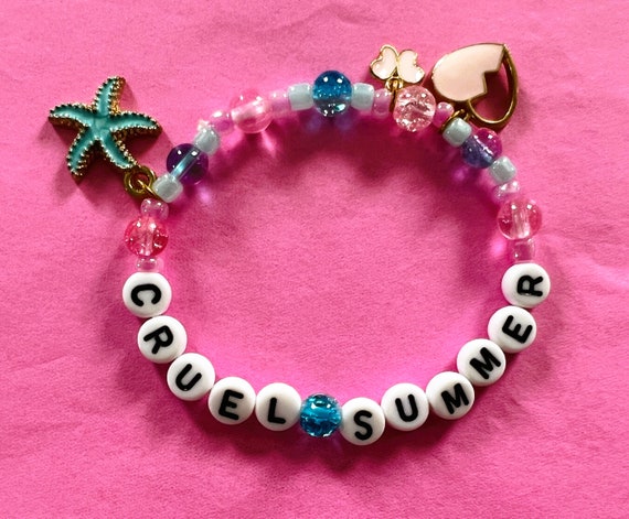 5-PACK LOUIS TOMLINSON Friendship Bracelets With Charms 