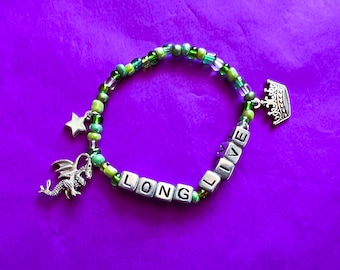 ¡LARGA VIDA A *Taylor*! Pulsera de la amistad con dijes