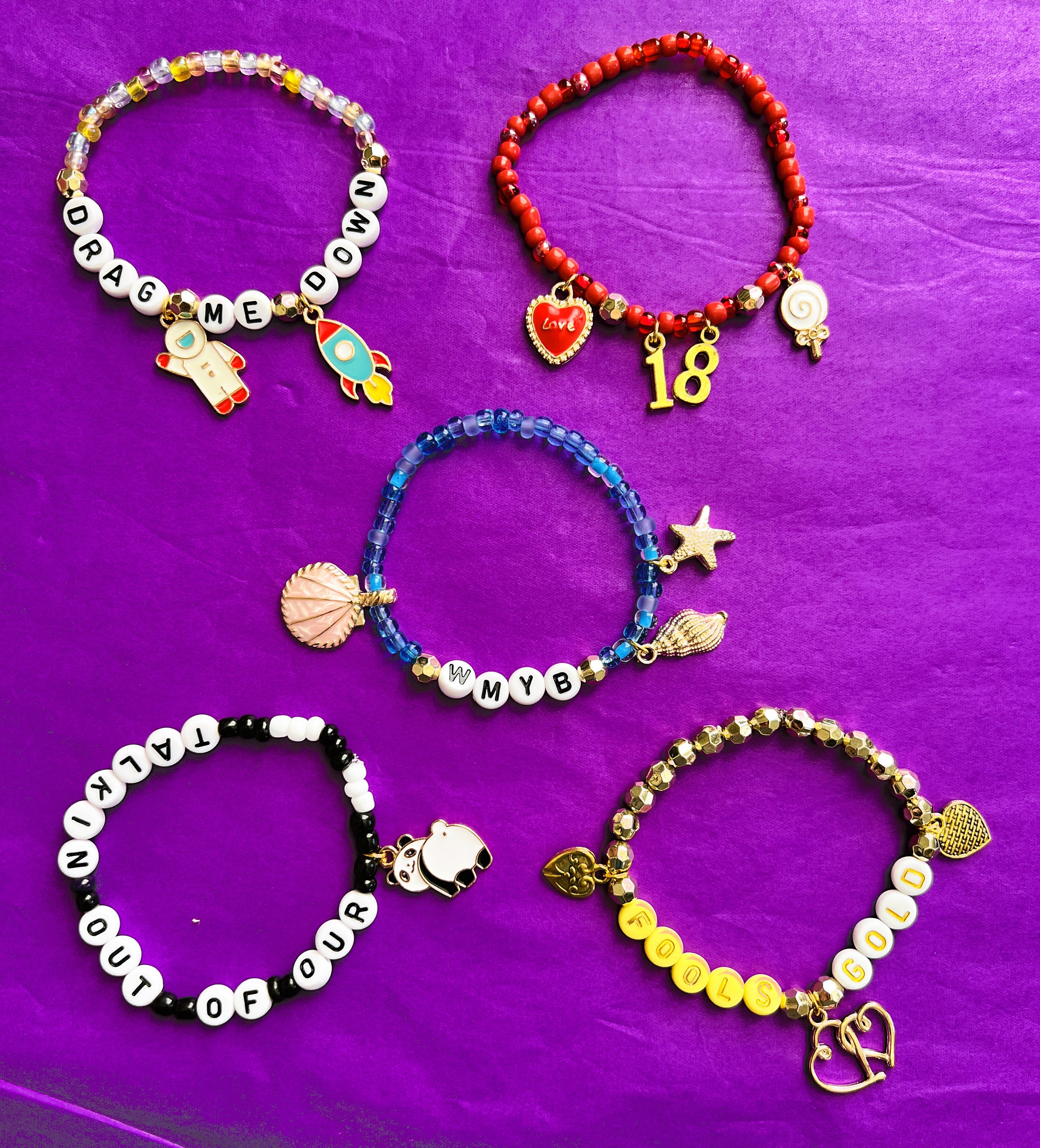 5-PACK LOUIS TOMLINSON Friendship Bracelets With Charms 