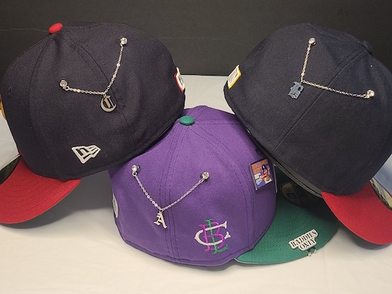 THC Old English Hat Chain Pin - Etsy display picture 2