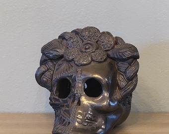 Festive Oaxacan Decorative Muertos Frida Black Clay Skull