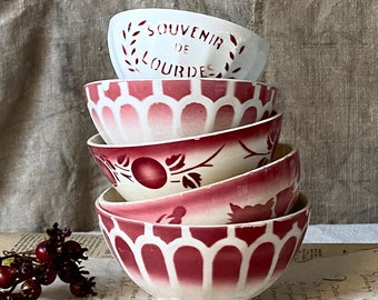 Cuencos rojos franceses antiguos: decoración de cocina de granja del siglo XIX