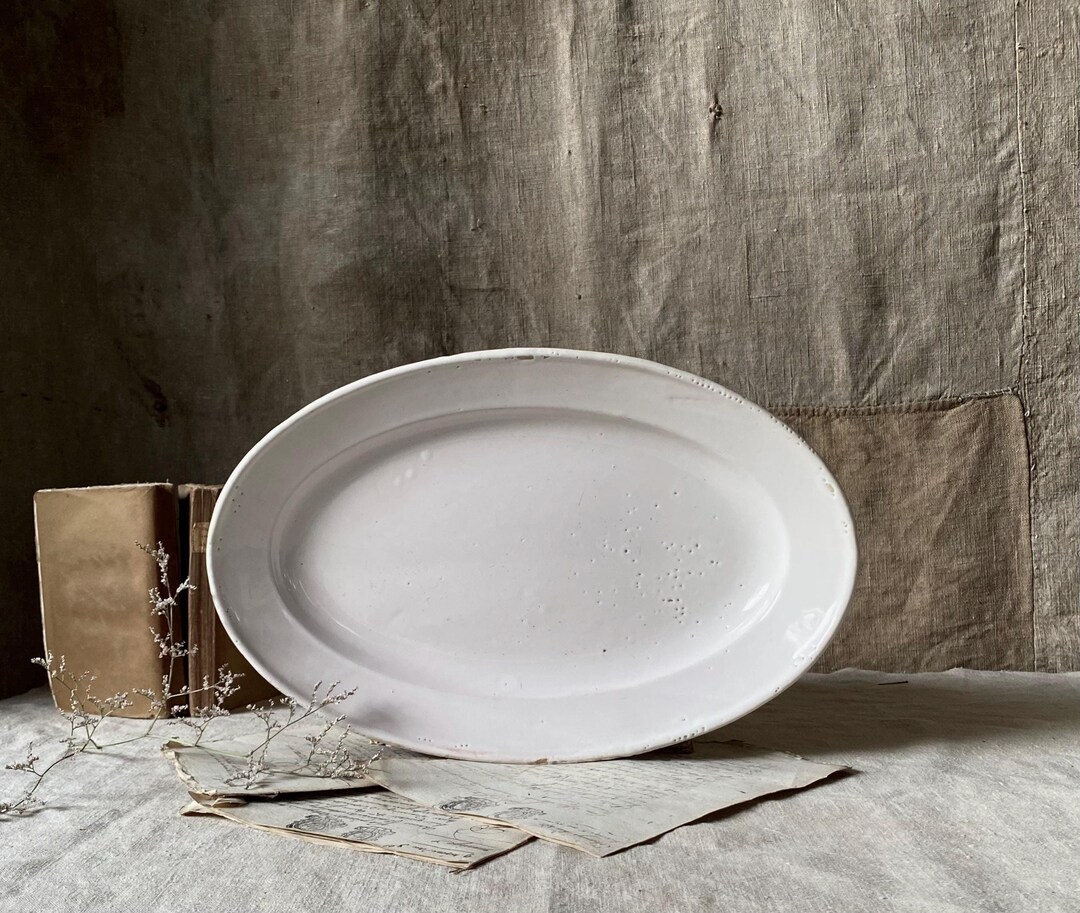 19世紀初頭のフランスのアンティーク食器、白いアンティーク食器