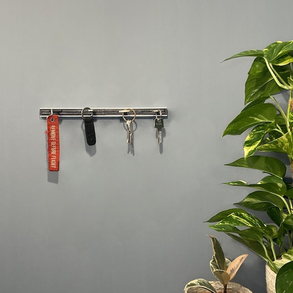 Schlüsselbrett 30cm Metall Schlüsselboard Schlüsselkasten Schlüsselleiste Aluminium Filz Minimalismus Weihnachtsgeschenk Neue Wohnung