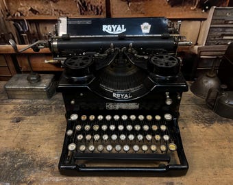 Vintage Royal Typewriter #10, Glass Keys, Working Typewriter