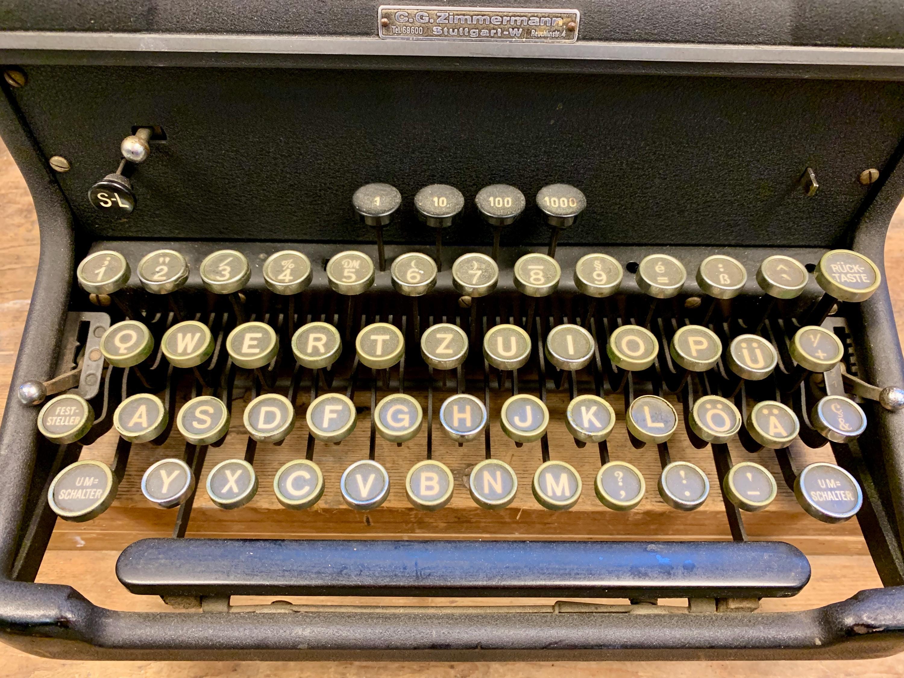 ヴィンテージアンティークトルペード13タイプライター（2つ星