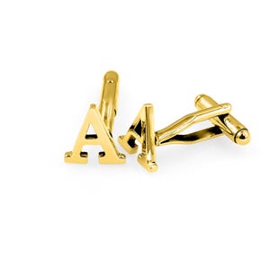 Gemelos con letra A Gemelos chapados en oro con inicial para propuesta de padrinos de boda El mejor regalo de bodas para él Gemelos para padre Joyas personalizadas ON-01E