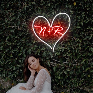 Wedding Neon Light Sign - Custom Initials Heart Design, Sign Neon Wedding, Wedding Neon Light Personlized LED Circle Neon Sign