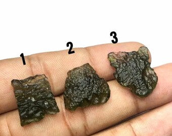 Moldavite Crystal Raw, Czech Republic Moldavite, Genuine Moldavite Stone, Healing Energy Stone, Authentic Tektite Specimen Crystal