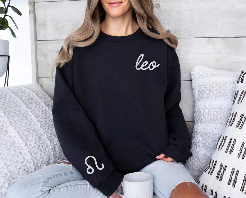 Sudadera de astrología personalizada Sudadera del zodiaco Sudadera de astrología personalizada Regalo de Virgo Regalos de Leo Sudadera con capucha de astrología personalizada Camisa de astrología imagen 3