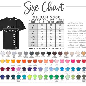 Puede incluir: Tabla de tallas para camisetas de algod&oacute;n pesado para adultos Gildan 5000. La tabla muestra las medidas de ancho, pecho y largo en pulgadas para las tallas S a 5XL. La tabla tambi&eacute;n incluye informaci&oacute;n sobre la composici&oacute;n de la tela para diferentes colores.