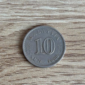 Vintage Malaysia 10 Sen Coins 1968-2002 various years