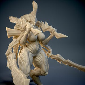 Hive Lord by Mad's Minis - Printed Resin Miniatures