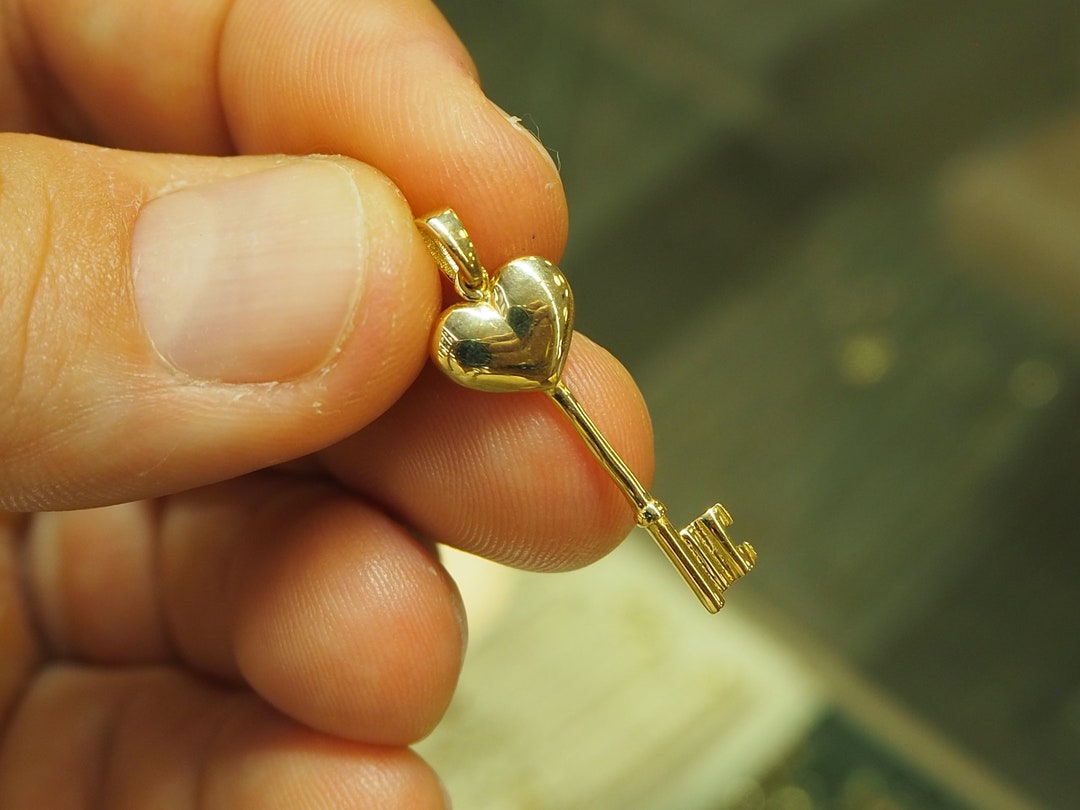 14K Solid Gold Key Pendant, 3.1 Cm Lucky Key Pendant, Girl Necklace ...