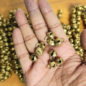 100 pcs Tiny Small Size 10 MM Ghungroo Brass bells For craft supply Ornaments Boho Beads anklets for decoration