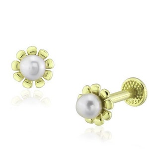 Daisy Pearl Tragus Piercing, 14K Gold Minimalist  Gold Stud Piercing, Minimalist Earring, Gold Stud Piercings, Gift For Her, Stud  Piercing