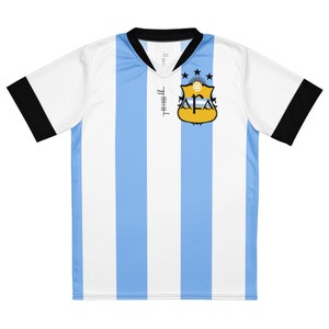 Búaid- Argentina Selección (Blanco, Celeste, Negro)- léine caide Bán, Gelgorm, Dub- Argentine National Football/Soccer Team Kit Home Jersey