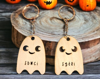 Welsh Halloween Keyring Pair - Sbwci a Sgêri - Cute Friendly Ghost Keyring Accessories - Calan Gaeaf