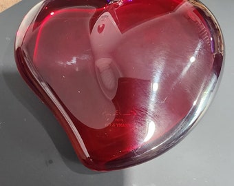 Tiffany And Co Elsa Peretti Red Heart Crystal Paperweight Designed in 1985