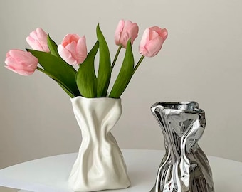 Unique crumpled wrinkled ceremic vase / decorative flower vase