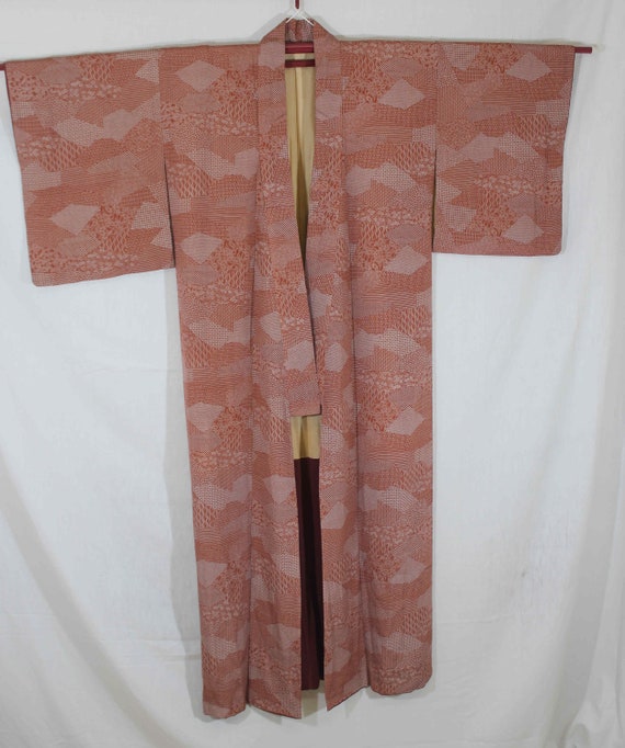 Silk Komon kimono with geometric designs. Dated J… - image 10