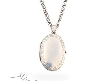 20" Silver Vintage Oval Engraved Photo Locket Necklace, 51cm long, Curb Link Chain, Large Statement Locket, Sterling Silver 925