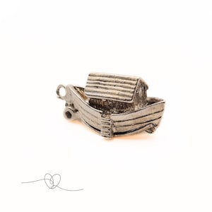 Vintage Silver Noah&#39;s Ark Charm Opening Noah&#39;s Ark Charm Bible Charm Christian Gift for Her