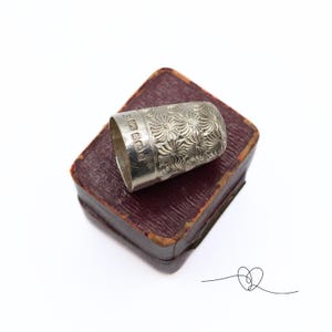 Antique Silver Thimble Decorated Silver Thimble Size 3 Sewing Thimble Gift Antique Silver  GG Birmingham 1927 British Silver Collector