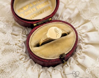 9ct Gold Dainty Round Engraved Signet Pinky Ring, Petite Gold Signet Ring, UK L US 5 3/4, Hallmarked JHW