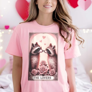 Camiseta de tarot de amantes de los mapaches: camiseta vintage de San Valentín