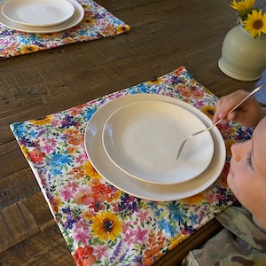 Bright Floral Table Runner or Placemat, Fall decor for Dining Table. Custom table runners and placemats