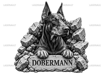 Op de afbeelding: Een zwart-witte grafische illustratie van een Dobermann die uit een hoop gebroken steenpuin tevoorschijn komt. De hond rust zijn voorpoten op een centrale stenen plaat met de tekst DOBERMANN in een vetgedrukt schreeflettertype.