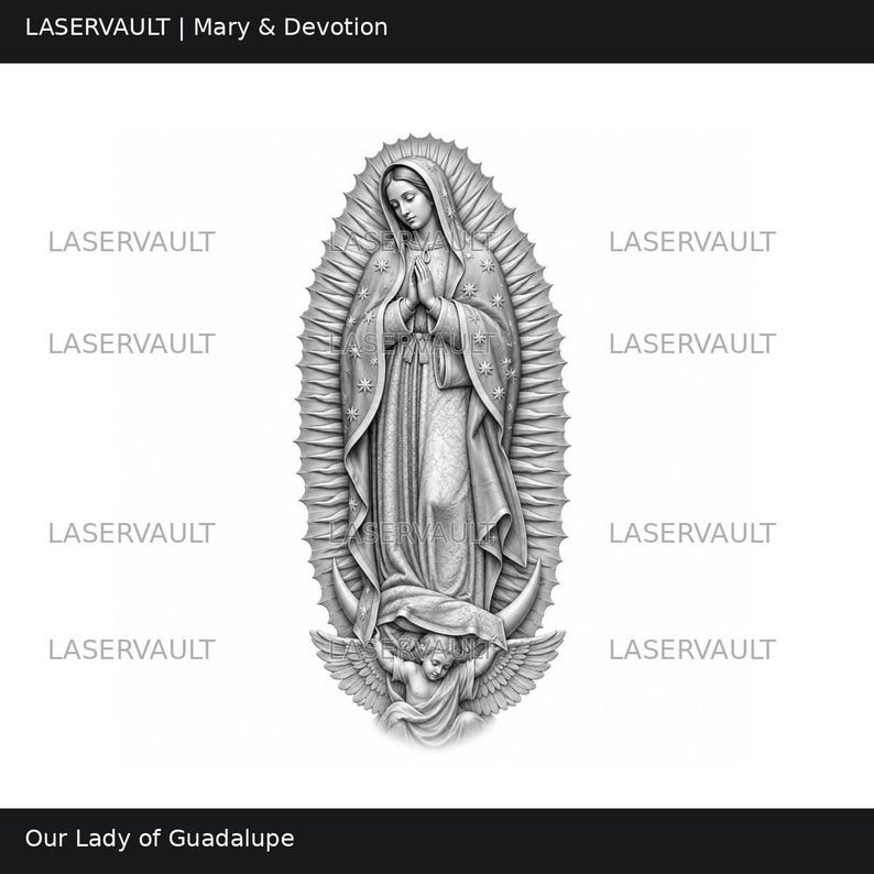 Puede incluir: Un relieve en escala de grises de Nuestra Se&ntilde;ora de Guadalupe con una figura central con las manos juntas en oraci&oacute;n, rodeada por un sol radiante, sobre una luna creciente sostenida por un &aacute;ngel alado, con el texto LASERVAULT.