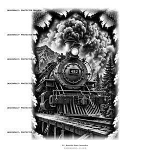 Op de afbeelding: Een zwart-witillustratie van een stoomlocomotief met nummer 482, rijdend op rails door een bergachtig boslandschap. De trein stoot dikke rook uit en de tekst LASERVAULT PROTECTED PREVIEW is herhaaldelijk in de afbeelding te zien.