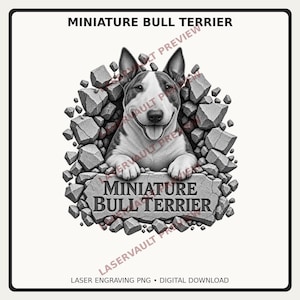 Pu&ograve; includere: Un'illustrazione grafica in bianco e nero di un cane Bull Terrier miniatura che emerge da un mucchio di macerie di pietra grigia. Il cane ha orecchie a punta e un'espressione sorridente. Sotto il cane, una lastra di pietra riporta il testo Miniature Bull Terrier.