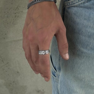 Zilveren ring voor heren - Unieke gesmolten ring - Meltdown zegelring - Moderne abstracte sieraden - Streetwear statement ring - Cadeau-idee voor mannen
