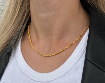 Gold Chain Women - 2 mm Minimalistic Gold Necklace - Twisted Rope Chain - Daily Gold Accessory - Gold Jewelry - Basic Chain Gold