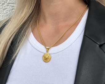 Medusa Chain Gold Women | Snake Head Necklace | Medusa Medallion Gold | Greek Mythology | Gold Jewelry Women | 2.5mm Box Chain | Gift idea