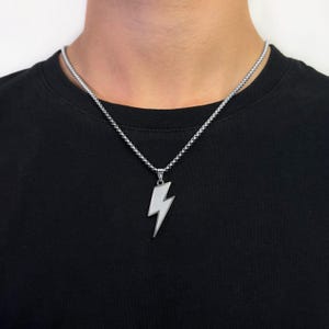 Chaîne éclair pour hommes | Collier Flash Argent | Bijoux en argent pour hommes | Chaîne avec pendentif | Chaîne à mailles vénitiennes de 2,5 mm | Collier pendentif éclair