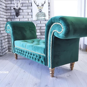 Elegant chaise longue bench in various colors, silver or gold accessories. The bench is perfect for the living room, room, office, hall imagem 9