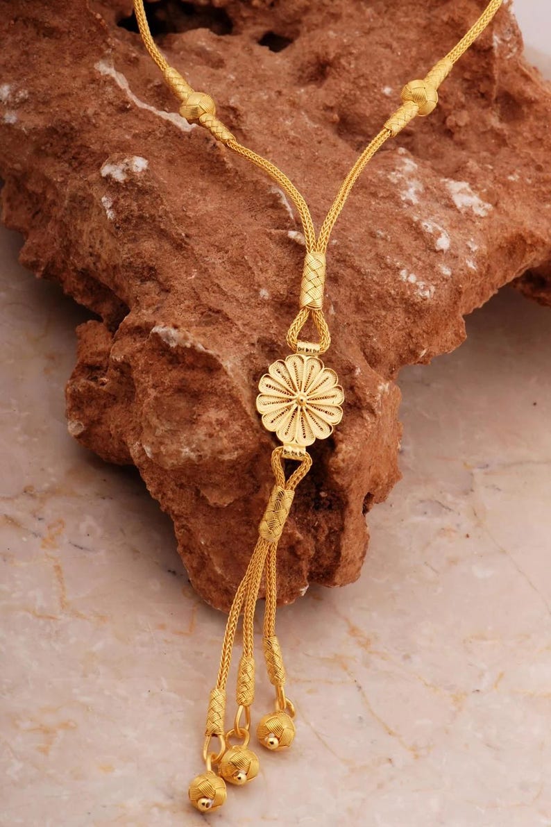 Elegant gold-plated silver necklace featuring Turkish craftsmanship