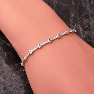 Rhodium‑Plated Silver Chain Bracelet with Zircon Crystals, 17 cm Bild 1