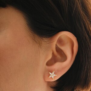 Jasmine Flower Earrings: Mini 925 Silver with Gold Rhodium Plating and Zircon, 9mm