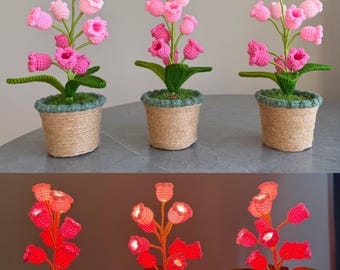 Crochet Handmade Lily Potted Plant Light Lamp Pink Purple Lilies of the Valley Flower Desk Decoration Halloween Night Stand Forever Gift