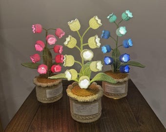 Crochet Handmade Lily Potted Plant Light Lamp Lilies of the Valley Finished Flower Desk Decoration Personalized Message Note Forever Gift