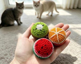 Crochet Cat Balls No Glue Natural Cotton Pet Toys with Bell Handmade for dogs Kittens Interactive Kitty Gift Attractive Cotton Yarn Fruit