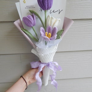 Crochet Flowers Bouquet Handmade, Finished Product, Tulip, Rose for Anniversary, Birthday, Graduation, Girlfriend, Mother love forever gift Roxo